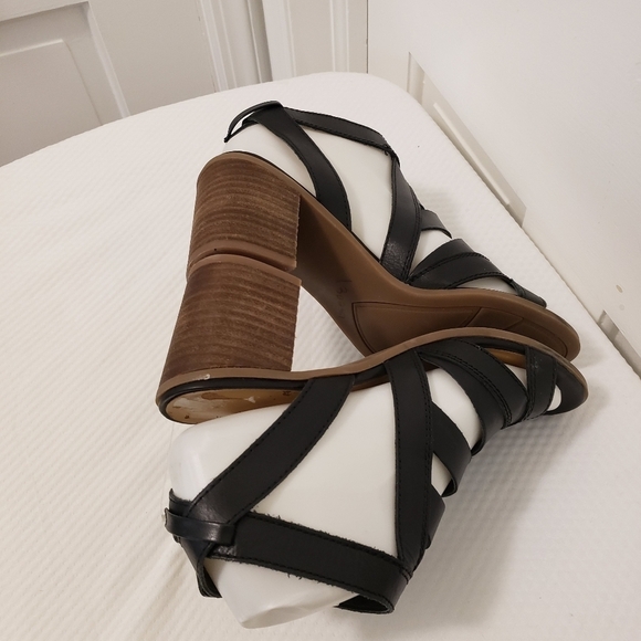 Franco Sarto "Hayley" Black Leather Heels Size 8.5, Stylish, Chic, Comfy - Picture 8 of 13